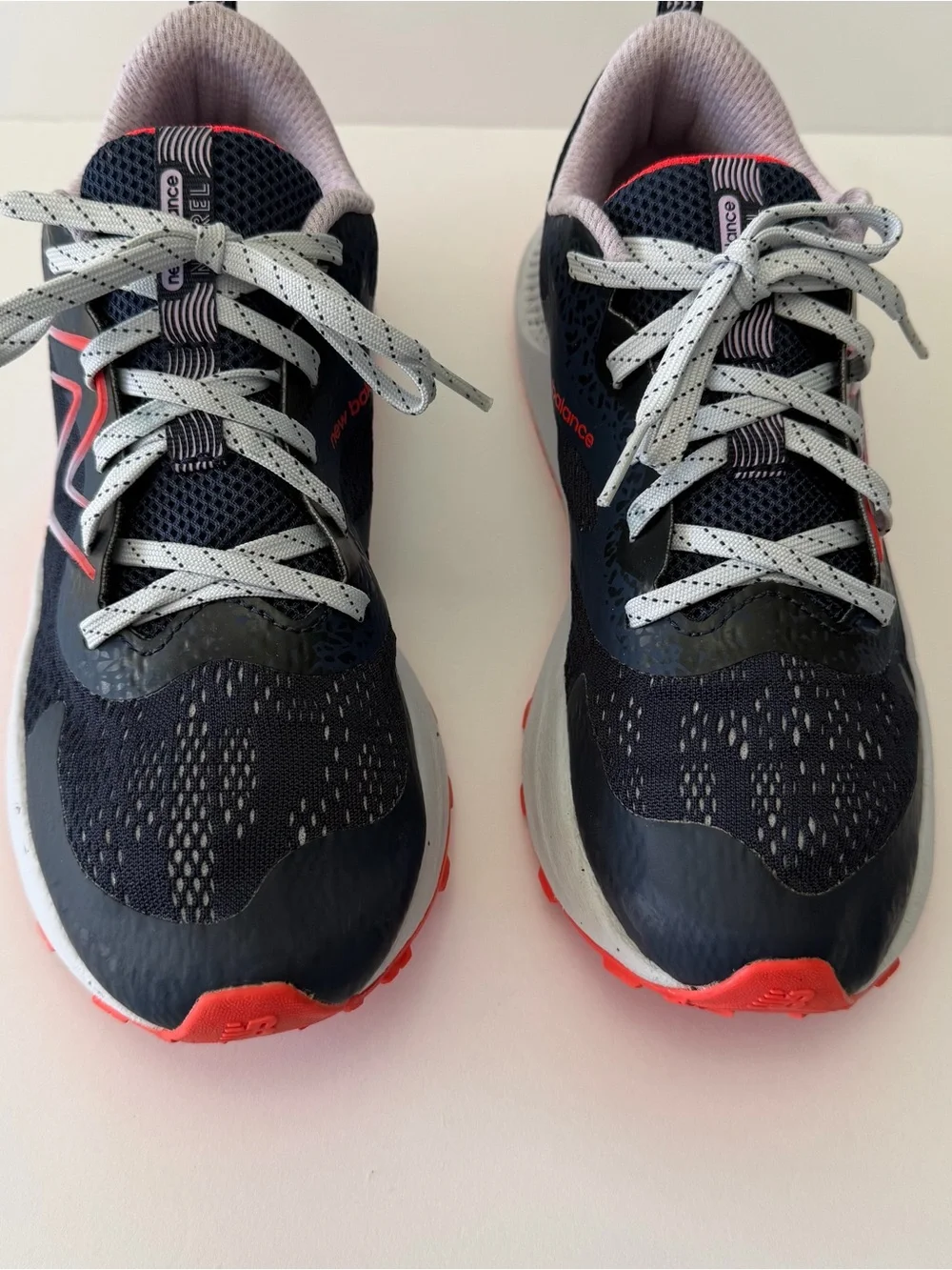 New Balance Running Shoes 5.5Y Youth Fits Women’s 7 Blue  Athletic Sneakers